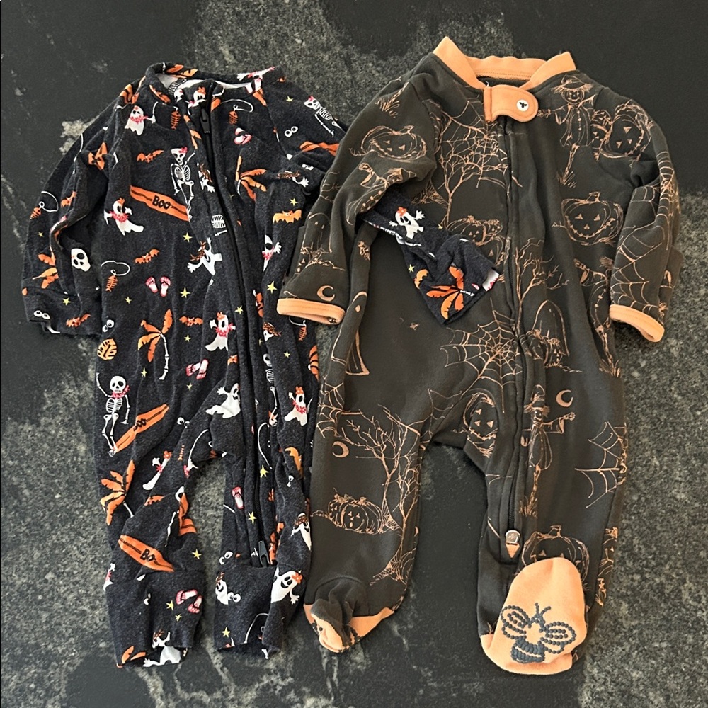 Halloween 0-3 mo footie set